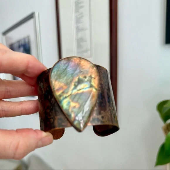 Labradorite and Copper Cuff Bracelet - Picture 2 of 9